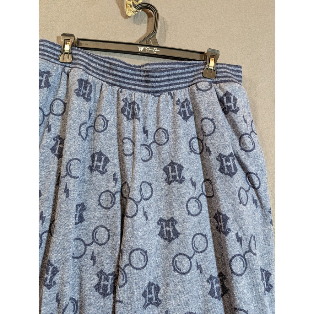 Harry Potter-themed gray jogger pajama Set Size XLarge - Picture 5 of 16